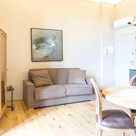 Loft210 * Katania